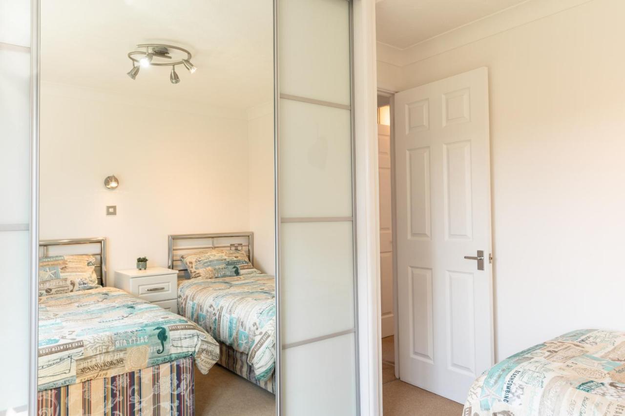 Finest Retreats - Serendipity Lodge Torpoint Eksteriør bilde